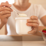 Zastąpi skyr, jak i serek wiejski. Ma dużo białka i pomaga chudnąć
