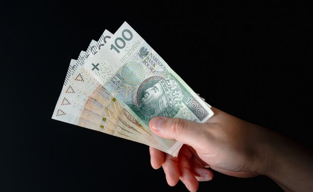 Zastrzyk gotówki dla pracujących. Wypłaty wyższe nawet o 962 zł