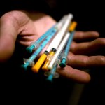 Zastrzyk z krwi. "Bluetoothing" niweczy dekady walki z HIV