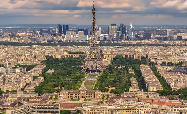 Zaszczepieni Europejczycy będą mogli wjechać do Francji bez testu 