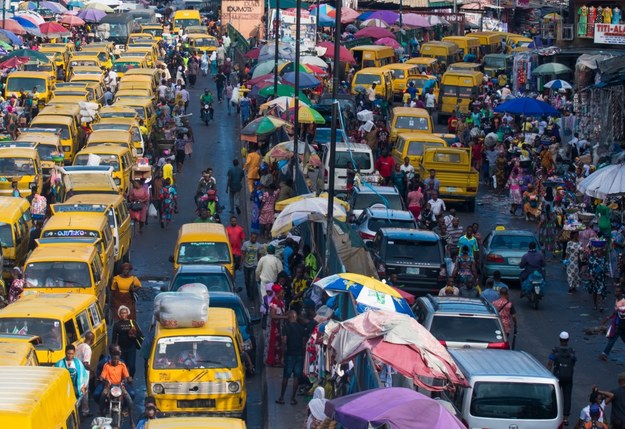 Zatłoczona ulica Lagos /Shutterstock