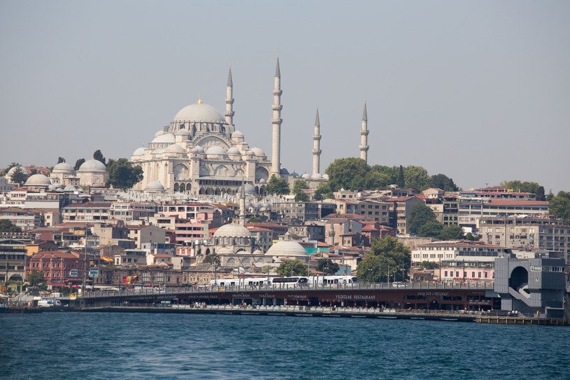 Zatoka Złoty Róg w Istambule /123/RF PICSEL