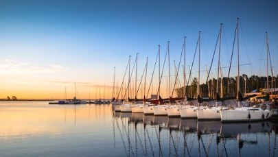 Zatonęła motorówka. Akcja na jeziorze