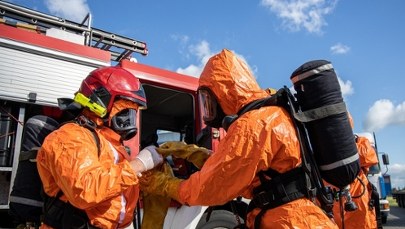 Zatrucia w hali produkcyjnej na Śląsku. Kilkanaście osób poszkodowanych