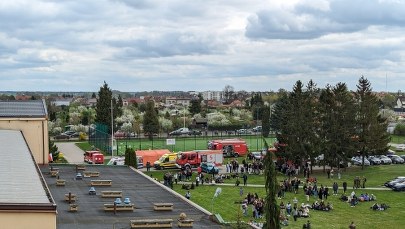 Zatrucia w szkole w Przasnyszu. 300 osób ewakuowanych, 10 w szpitalu