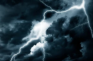 Zatrważające prognozy dla Polski. Burze śnieżne i alarmujący wiatr