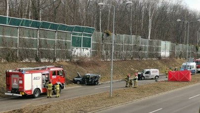 Zatrzymał się na drodze, żeby usunąć pręt z jezdni. Tragedia w Częstochowie