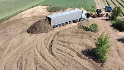 Zatrzymali ich na gorącym uczynku. Zdjęcia z dronów ujawniły nielegalny proceder