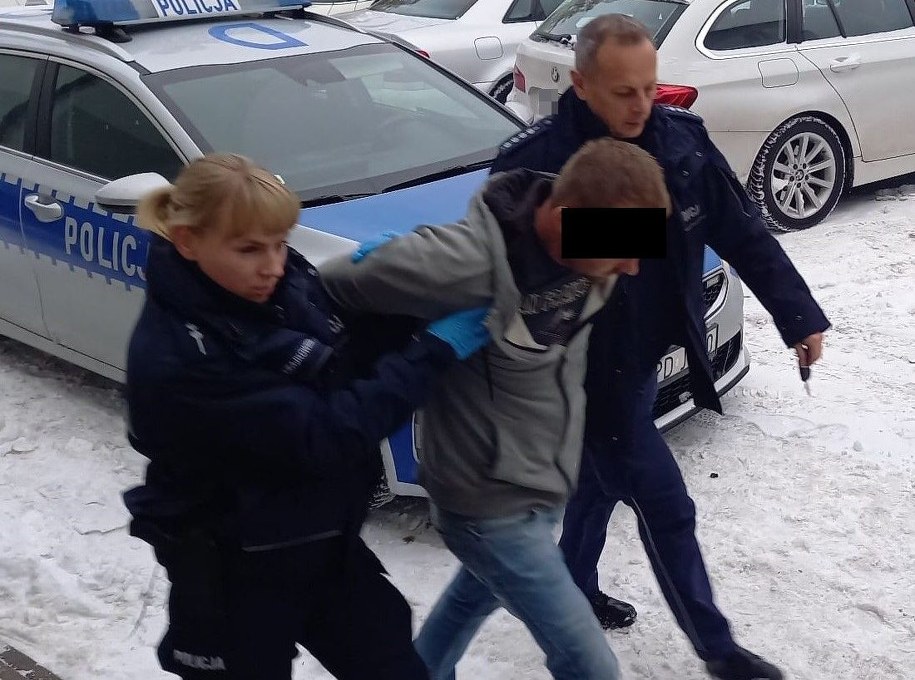 Zatrzymanemu 35-latkowi grozi dożywocie /KPP Janów Lubelski /