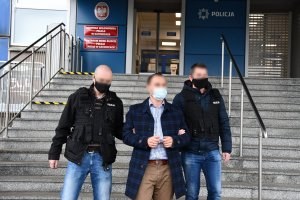 Zatrzymanie byłego wiceprezydenta Świętochłowic /Policja