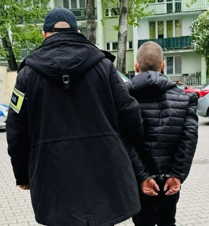 Zatrzymanie podejrzanego /KRP Ochota  /Policja