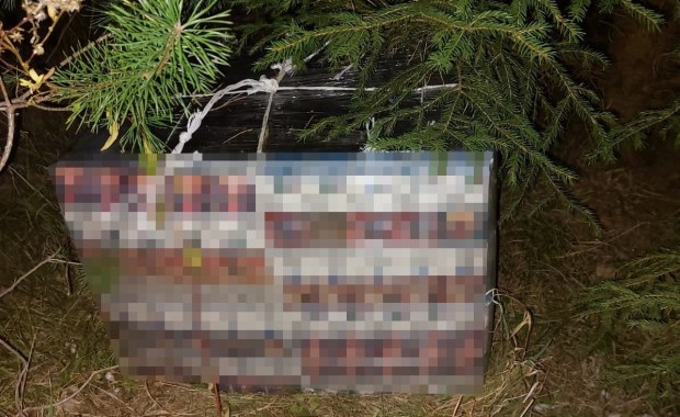 Zatrzymano dwóch Litwinów. Próbowali przemycić papierosy balonem 