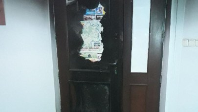 Zatrzymano podejrzewanego o podpalenie biura Kempy