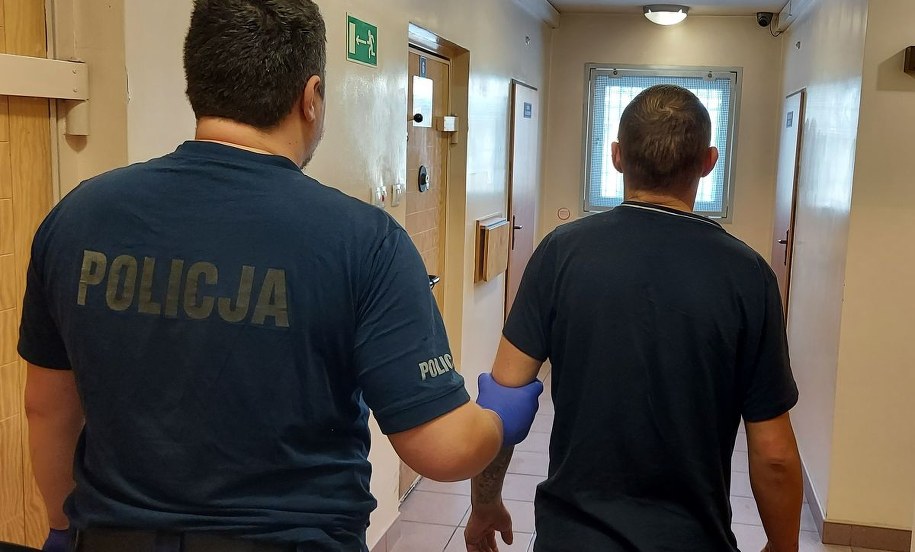 Zatrzymany mężczyzna /Łódzka policja /Materiały prasowe