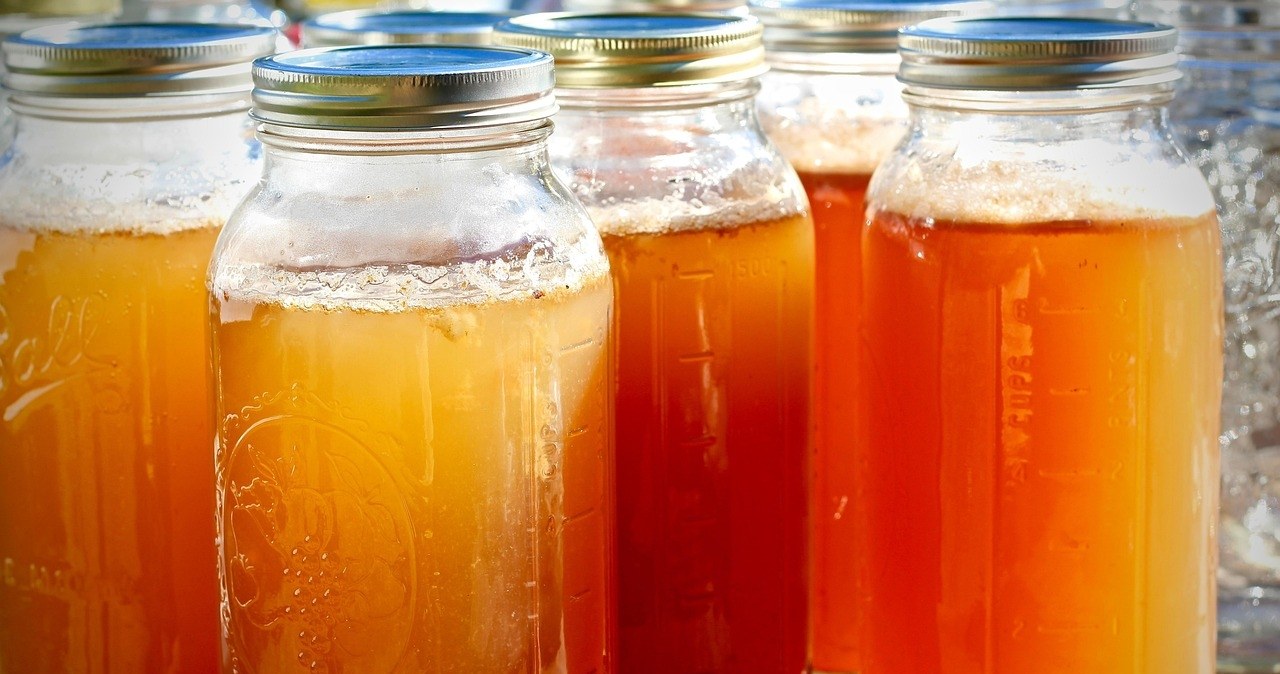 Завжди розводьте оцет водою у співвідношенні 1:2 або 1:3 /pixabay.com