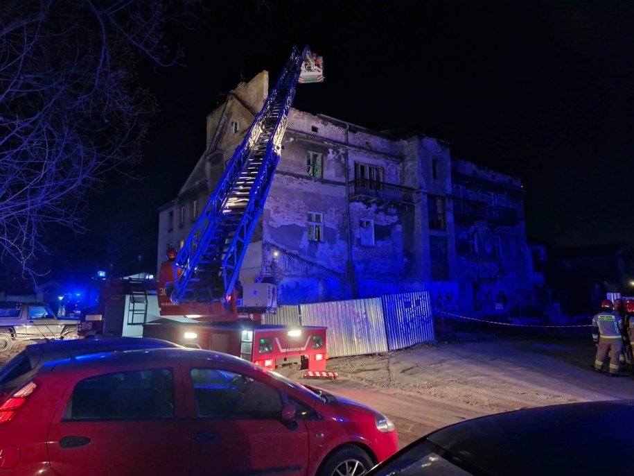 Zawalił się dach kamienicy w Krakowie /Bartłomiej Ziaja /RMF FM