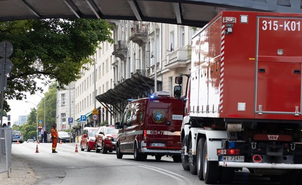 Zawalił się strop kamienicy w Warszawie