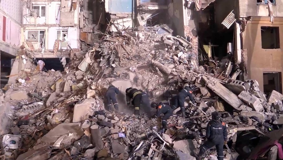 Zawalony budynek w Magnitogorsku /TASS /PAP/EPA