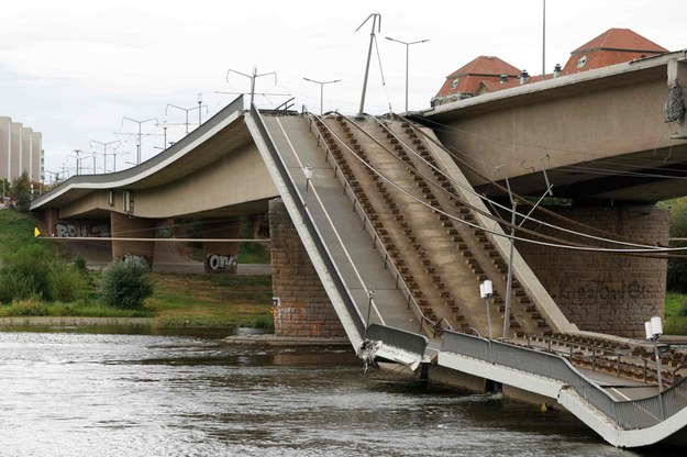 Zawalony most w Dreźnie /Odd ANDERSEN/AFP /East News