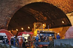 Zawalony tunel na japońskiej autostradzie