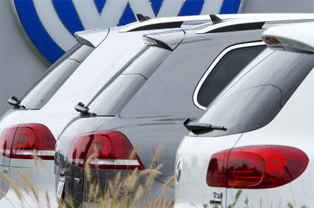 Zawarte w pozwie zarzuty mogą kosztować Volkswagena miliardy dolarów /AFP