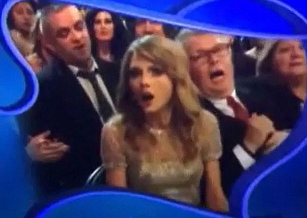 Zawiedziona Taylor Swift podczas ceremonii rozdania nagród Grammy /