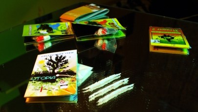 Zawiercie: Zatrzymanie 4 osób za handel dopalaczami