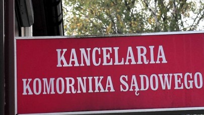 Zawieszony komornik sądowy oskarżony o przywłaszczenie 1,8 mln zł