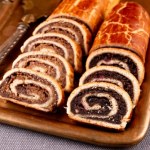 Zawijany makowiec ostatniej szansy. Według przepisu babci Gieni wychodzi palce lizać