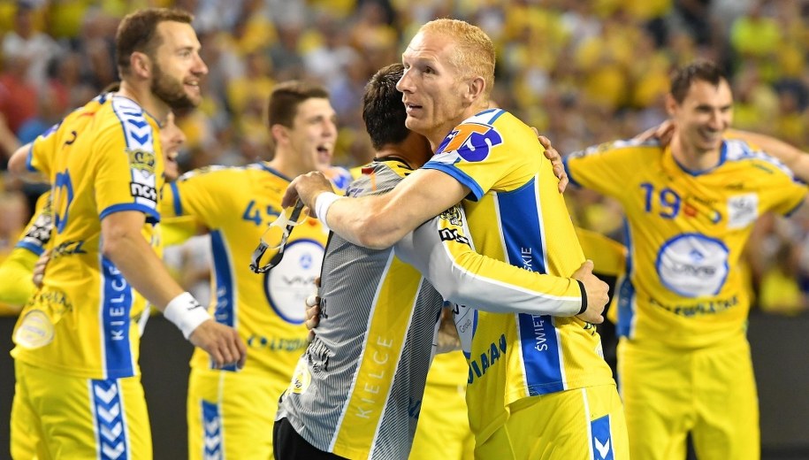 Zawodnicy Vive Kielce /Piotr Polak /PAP