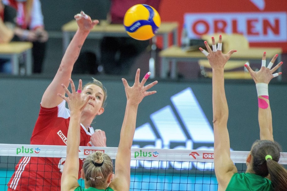 Zawodniczka siatkarskiej reprezentacji Polski Magdalena Stysiak podczas meczu z Bułgarią /Grzegorz Michałowski /PAP