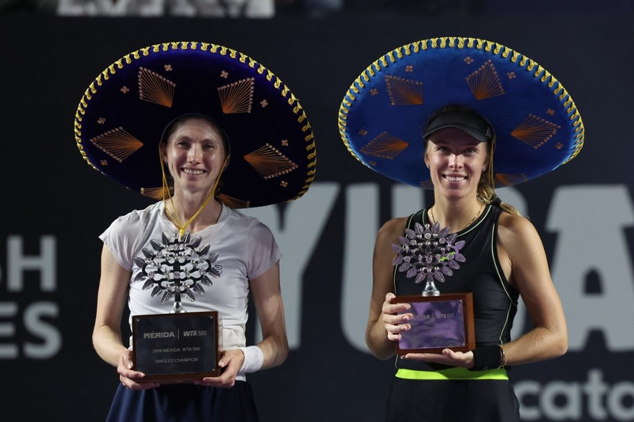 Zawodniczki po rozegranym finale /EPA/Lorenzo Hernández /PAP