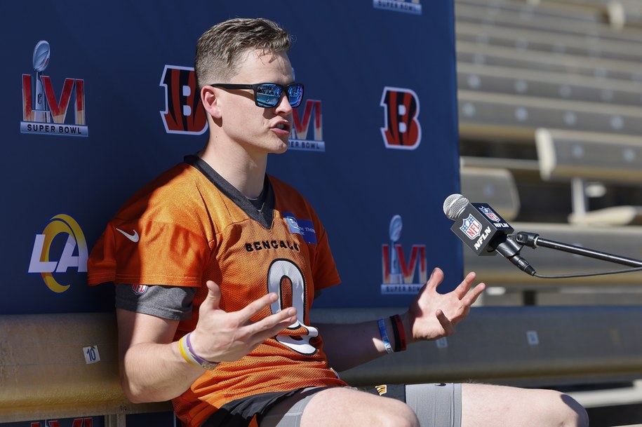 Zawodnik Cincinnati Bengals Joe Burrow /JOHN G. MABANGLO /PAP/EPA