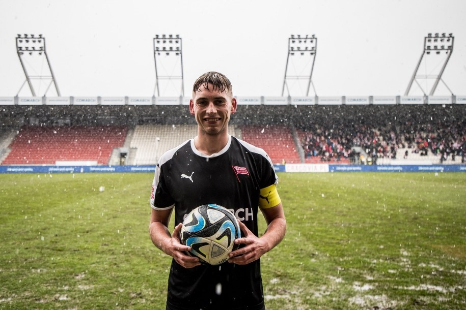 Zawodnik Cracovii Sylwester Lusiusz /Art Service 2 /PAP