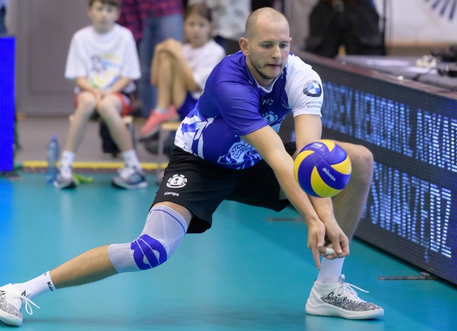 Zawodnik Stali Stocznia Szczecin Bartosz Kurek /Jakub Kaczmarczyk /PAP