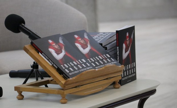 "Zbigniew Bródka, najszybszy strażak świata". Sportowa historia panczenisty w księgarniach 