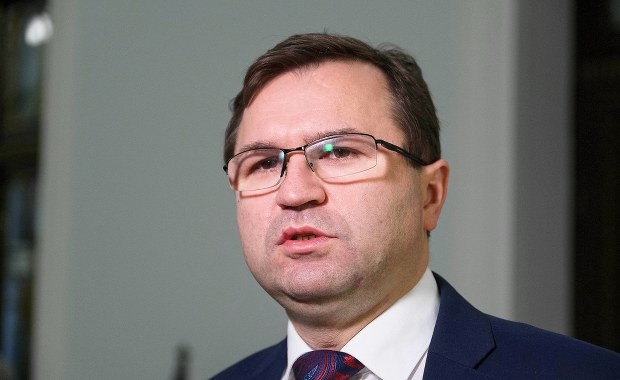 Zbigniew Girzyński zawieszony w prawach członka PiS. Zaszczepił się przeciw Covid-19 jako wykładowca