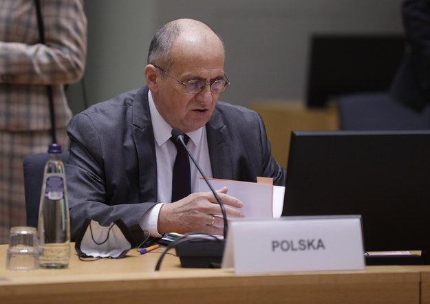 Zbigniew Rau -szef polskiego MSZ /OLIVIER HOSLET /PAP/EPA