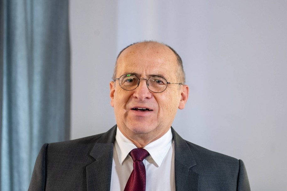 Zbigniew Rau /	Grzegorz Michałowski   /PAP