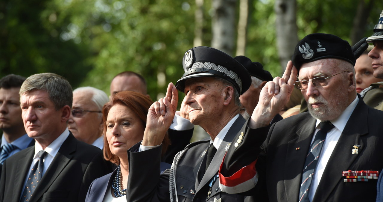 Zbigniew Ścibor-Rylski (3L), marszałek Sejmu Małgorzata Kidawa-Błońska (2L) i wicemarszałek Sejmu Jerzy Wenderlich (L) /Radek Pietruszka /PAP