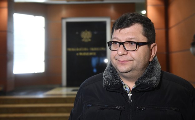 Zbigniew Stonoga, który publicznie groził ministrowi sprawiedliwości Zbigniewowi Ziobrze i jego rodzinie, został zatrzymany przez kieleckich policjantów. / 	Radek Pietruszka   /PAP/EPA