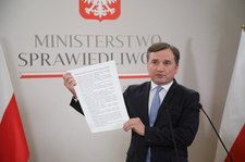 Zbigniew Ziobro apeluje do sejmików w sprawie LGBT: Nie ulegajcie szantażowi UE