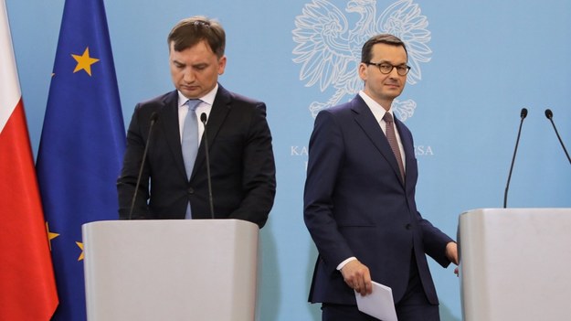 Zbigniew Ziobro i Mateusz Morawiecki /Leszek Szymański /PAP