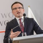Zbigniew Ziobro o zabójstwie Jaroszewiczów: Zarzuty kryminalne postawiono trzem osobom