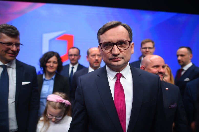 Zbigniew Ziobro podczas konwencji, na której Solidarna Polska zmieniła się w Suwerenną Polskę /Adam Chełstowski /Agencja FORUM