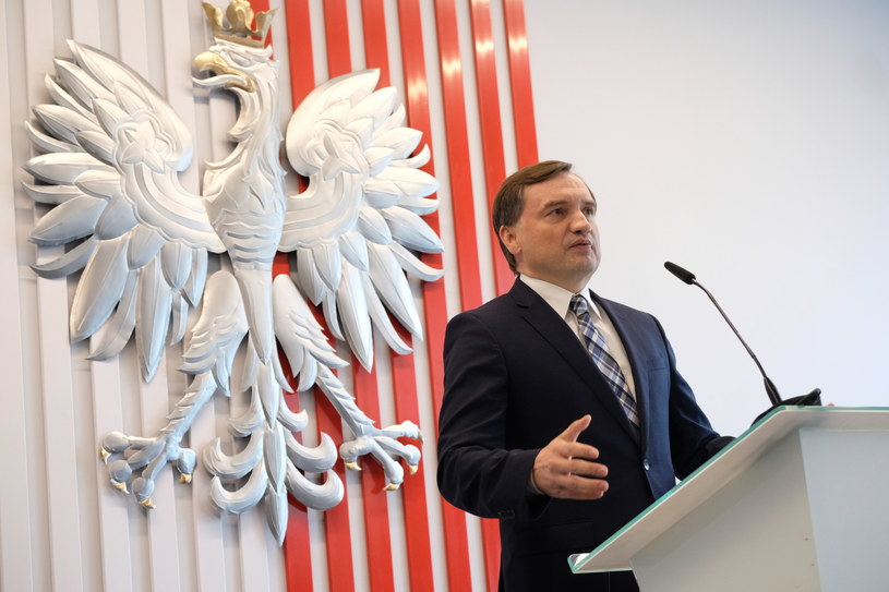 Zbigniew Ziobro podczas otwarcia prokuratury Okręgowej w Sosnowcu /Hanna Bardo /PAP