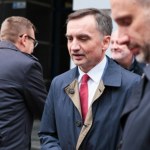 immunitet Zbigniew Ziobro stracił immunitet. Decyzja przeszła "o włos"