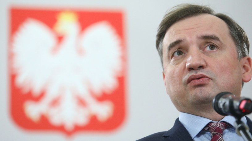 Plastic tax. Ziobro otwiera nowy front w wojnie z UE ...