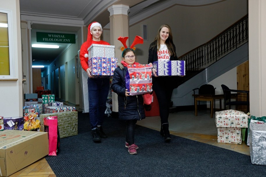 Zbiórka paczek w Białymstoku /Artur Reszko /PAP