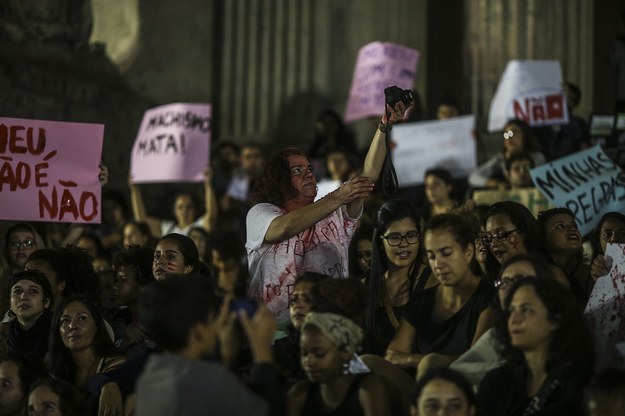 Zbiorowy gwałt na 16-latce wstrząsnął całą Brazylią /Antonio Lacerda /PAP/EPA